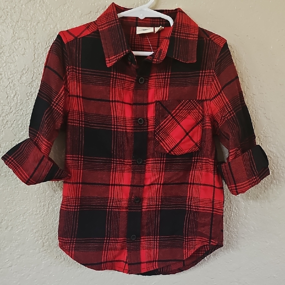 🔸️5 FOR $25 NWT Bass Pro Shops Kids Plaid Button-Down Shirt - Red & Black